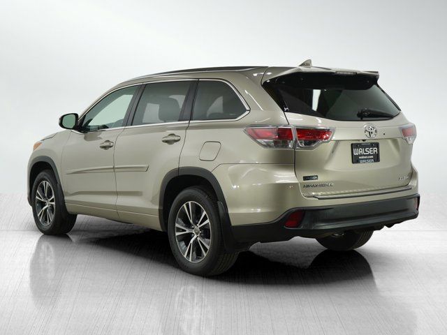 2016 Toyota Highlander XLE