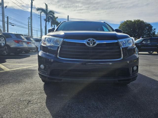 2016 Toyota Highlander XLE