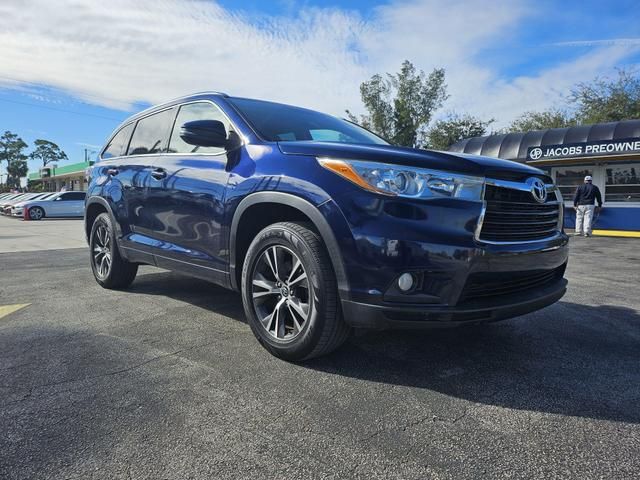 2016 Toyota Highlander XLE