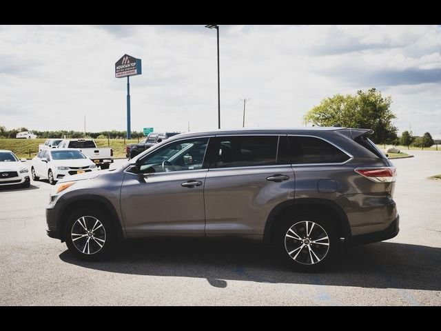 2016 Toyota Highlander XLE