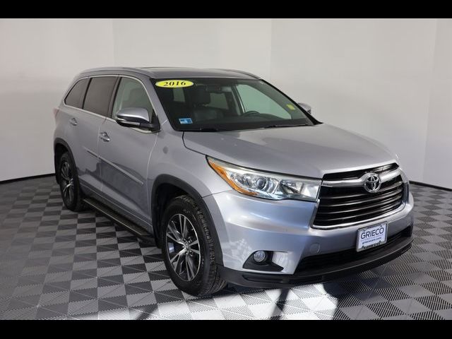 2016 Toyota Highlander XLE