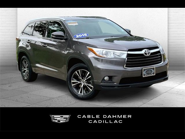 2016 Toyota Highlander XLE