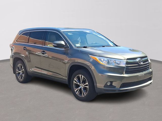 2016 Toyota Highlander XLE
