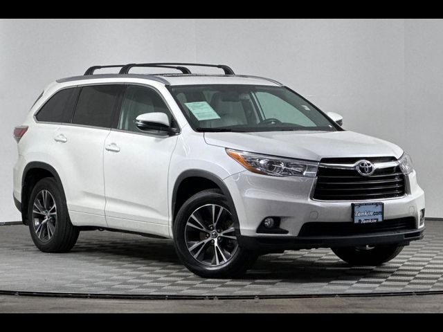 2016 Toyota Highlander XLE