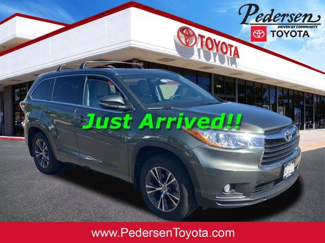 2016 Toyota Highlander XLE