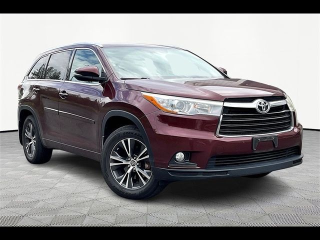 2016 Toyota Highlander XLE