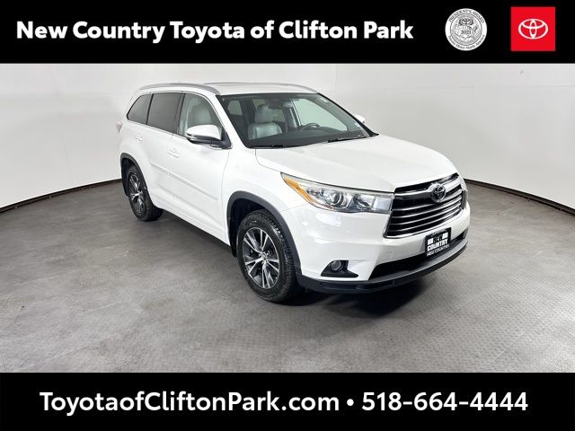 2016 Toyota Highlander XLE