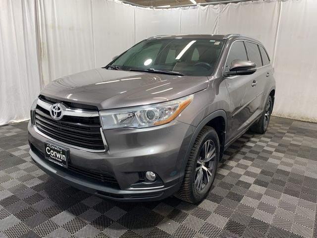 2016 Toyota Highlander XLE