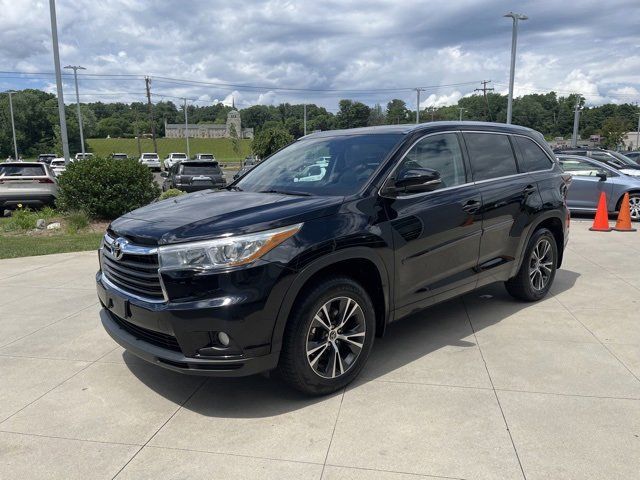 2016 Toyota Highlander XLE