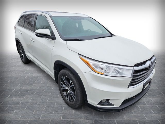 2016 Toyota Highlander XLE