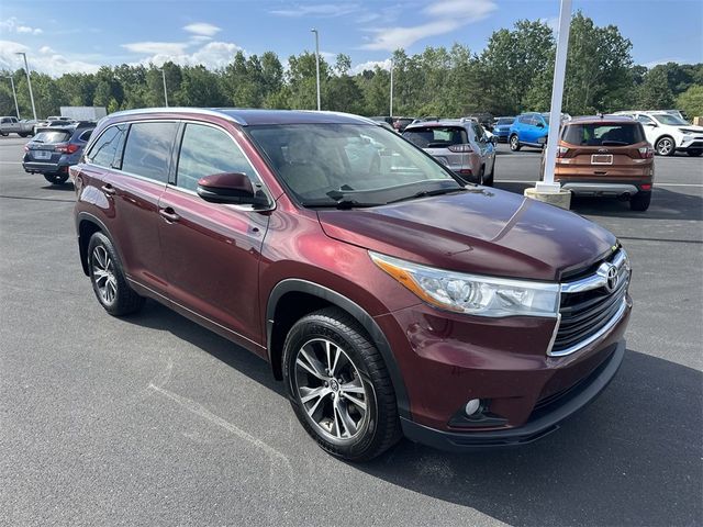 2016 Toyota Highlander XLE