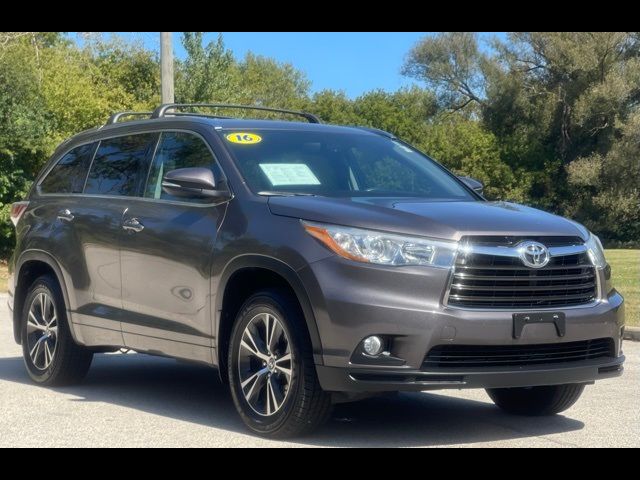 2016 Toyota Highlander XLE