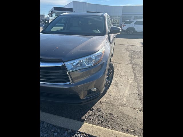 2016 Toyota Highlander XLE