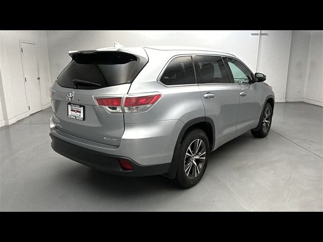 2016 Toyota Highlander XLE