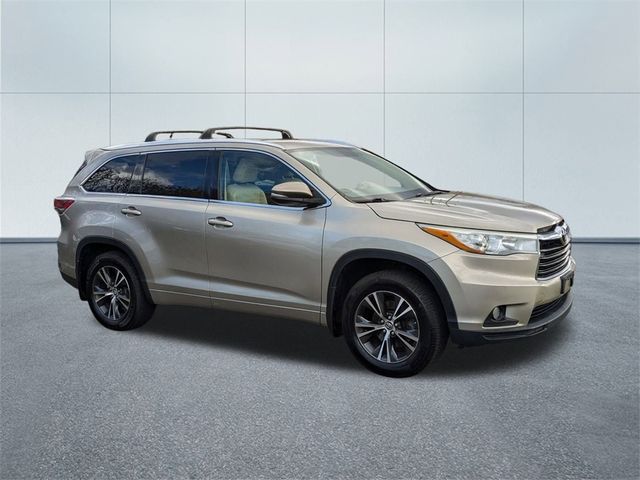 2016 Toyota Highlander XLE