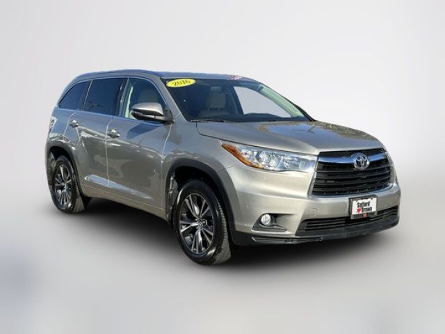 2016 Toyota Highlander XLE