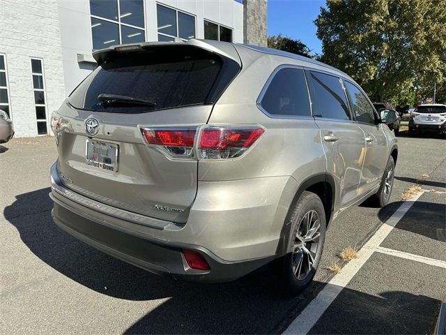 2016 Toyota Highlander XLE