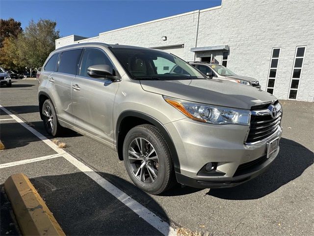 2016 Toyota Highlander XLE