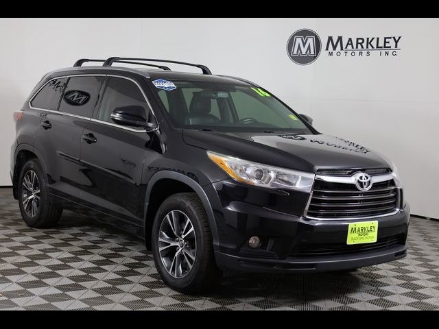 2016 Toyota Highlander XLE