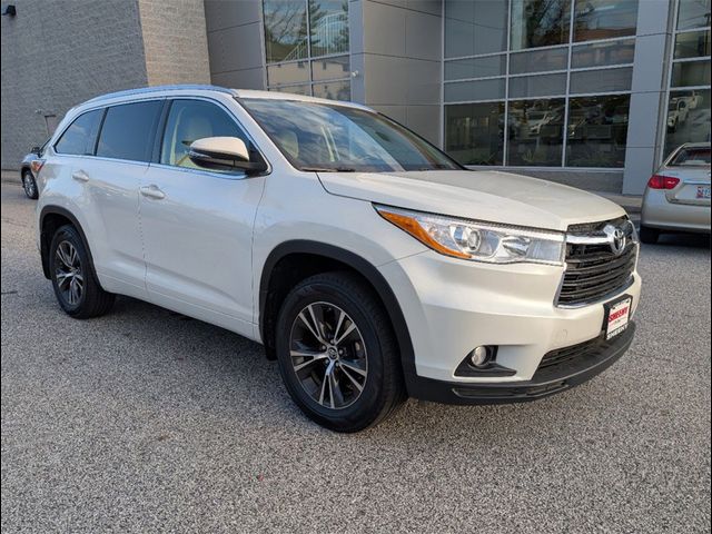 2016 Toyota Highlander XLE