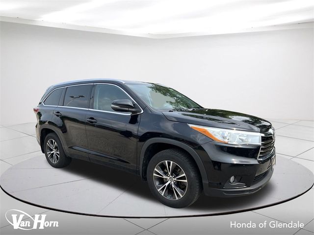 2016 Toyota Highlander XLE