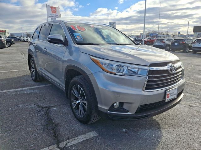 2016 Toyota Highlander XLE