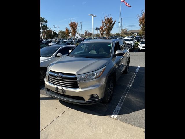 2016 Toyota Highlander XLE