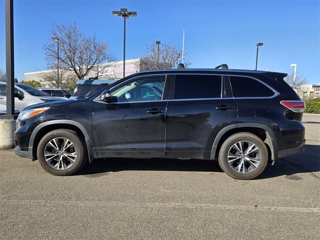 2016 Toyota Highlander XLE