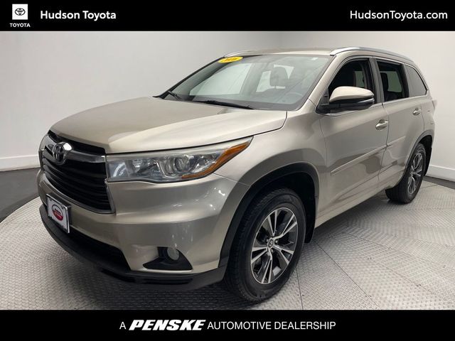 2016 Toyota Highlander XLE