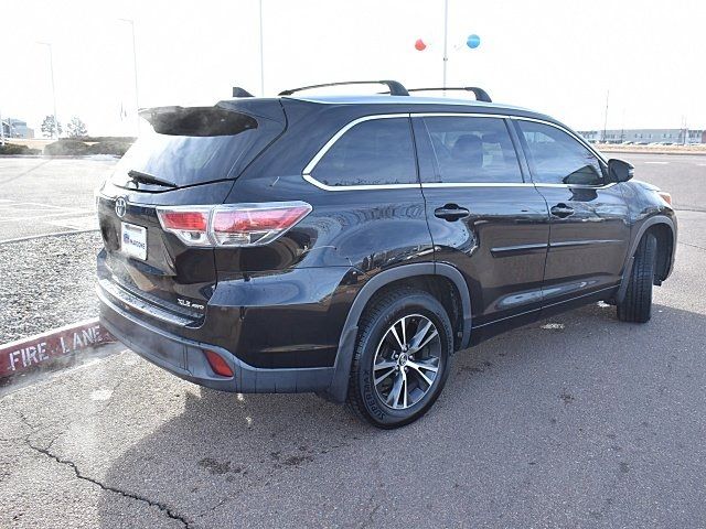 2016 Toyota Highlander XLE