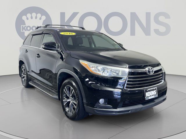 2016 Toyota Highlander XLE