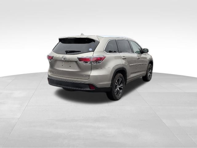 2016 Toyota Highlander XLE