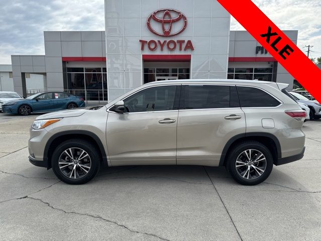 2016 Toyota Highlander XLE