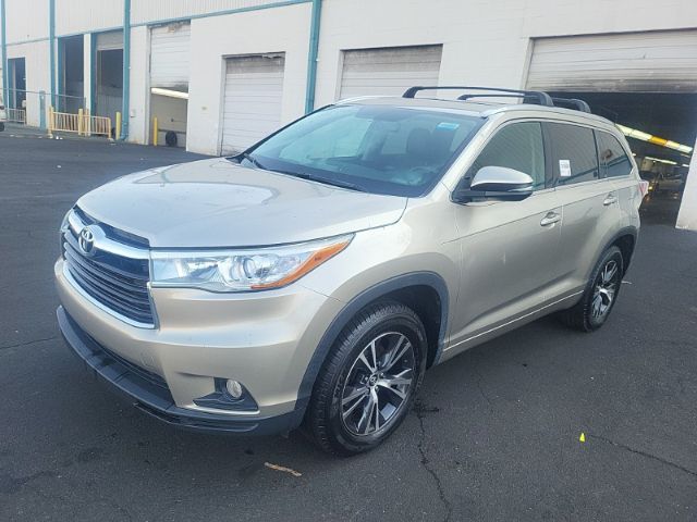2016 Toyota Highlander XLE