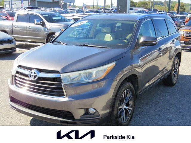 2016 Toyota Highlander XLE