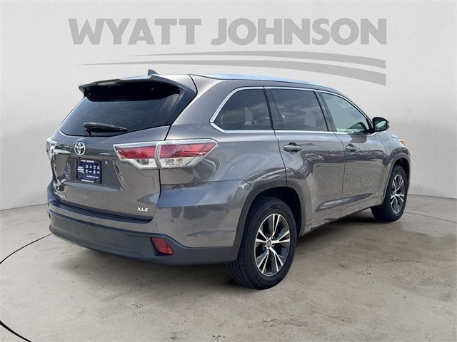 2016 Toyota Highlander XLE