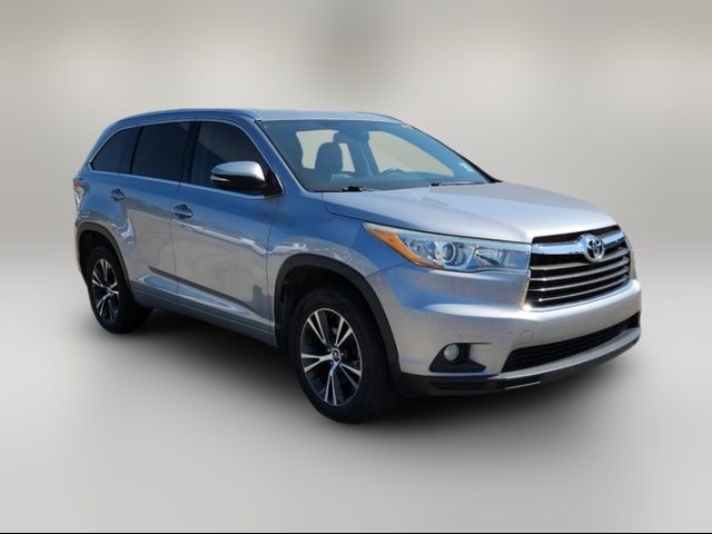 2016 Toyota Highlander XLE