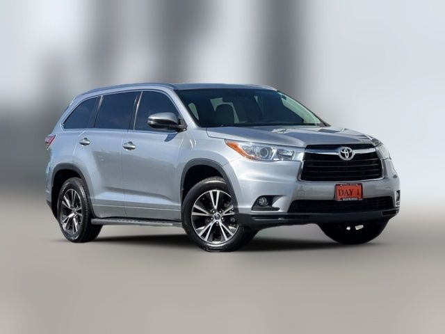 2016 Toyota Highlander XLE
