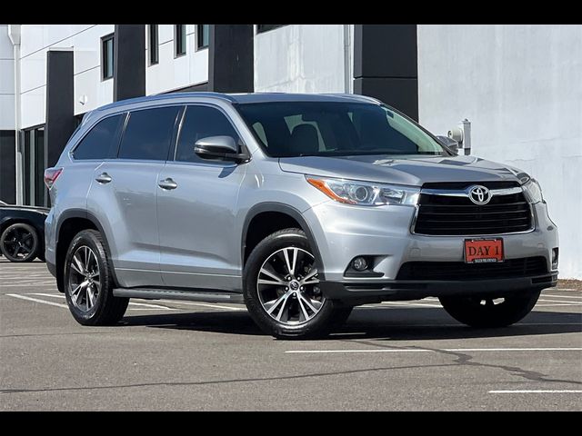 2016 Toyota Highlander XLE