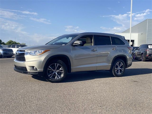 2016 Toyota Highlander XLE