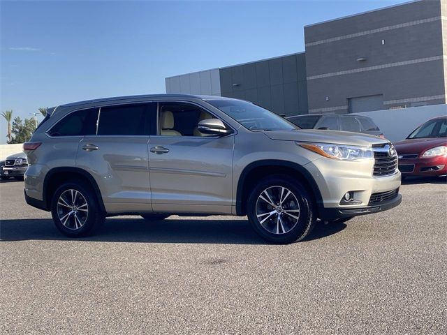 2016 Toyota Highlander XLE