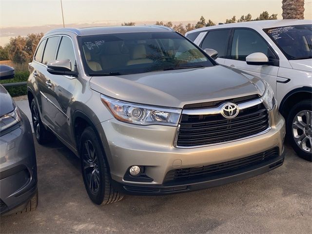 2016 Toyota Highlander XLE