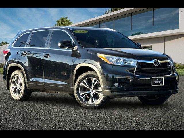 2016 Toyota Highlander XLE