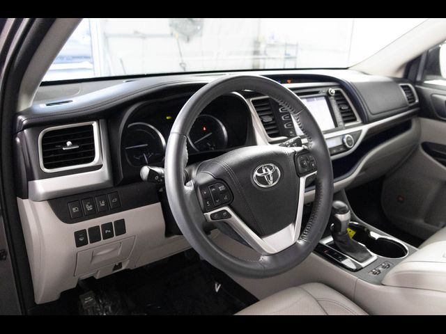 2016 Toyota Highlander Hybrid Limited