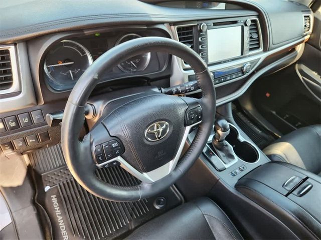 2016 Toyota Highlander Hybrid Limited Platinum