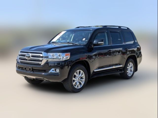 2016 Toyota Land Cruiser Base