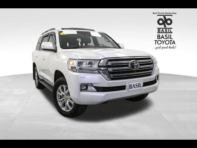 2016 Toyota Land Cruiser Base