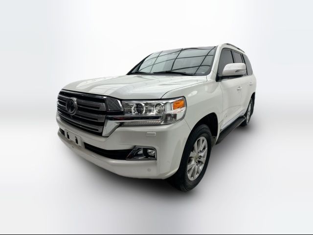 2016 Toyota Land Cruiser Base