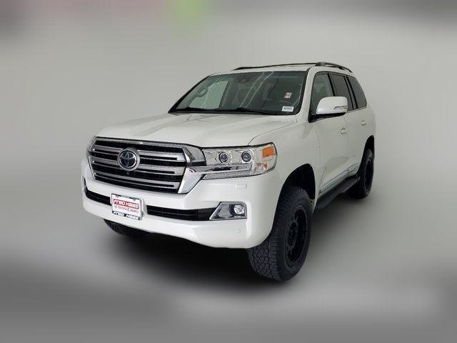 2016 Toyota Land Cruiser Base