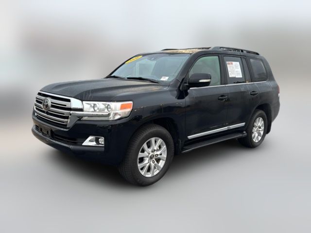 2016 Toyota Land Cruiser Base